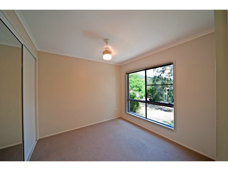 9b/10 Island Drive, Cannonvale QLD 4802