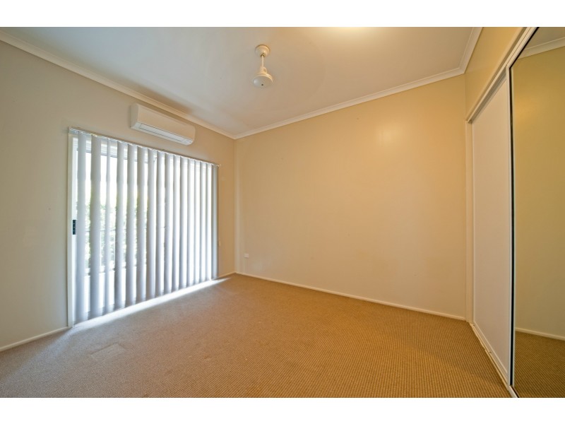 9b/10 Island Drive, Cannonvale QLD 4802