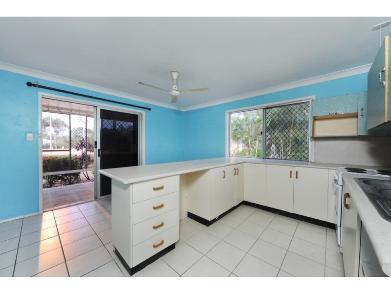 208 Shute Harbour Road, Cannonvale QLD 4802