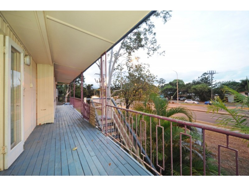 206 Shute Harbour Road, Cannonvale QLD 4802