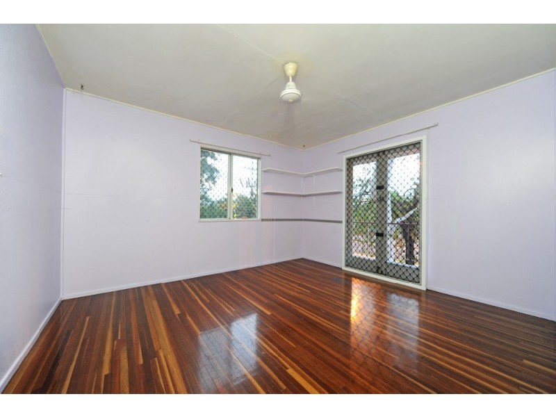 206 Shute Harbour Road, Cannonvale QLD 4802