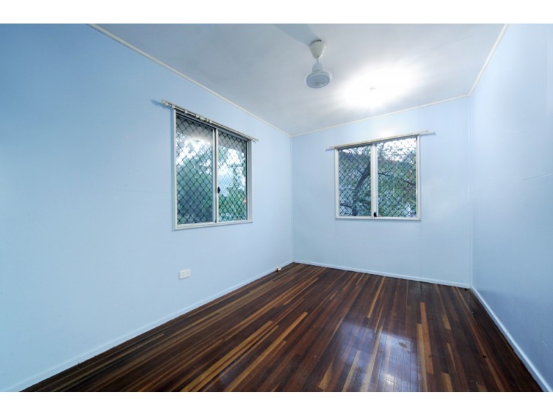 206 Shute Harbour Road, Cannonvale QLD 4802