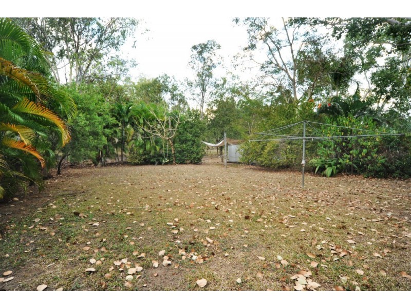 206 Shute Harbour Road, Cannonvale QLD 4802