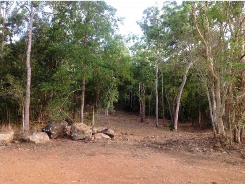 102/44 Rainforest Close, Sugarloaf QLD 4800