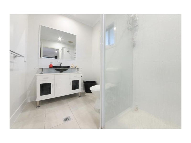 5 Scarlet Gum Crescent, Cannonvale QLD 4802