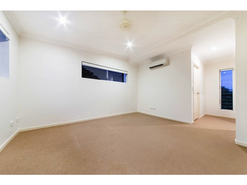 12/65 Manooka Dr, Cannonvale QLD 4802
