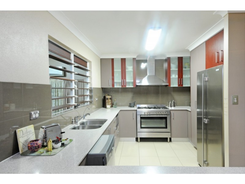 10 Mandalay Road, Jubilee Pocket QLD 4802
