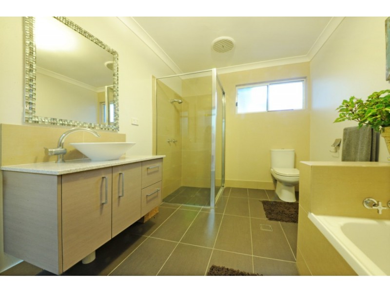 10 Mandalay Road, Jubilee Pocket QLD 4802