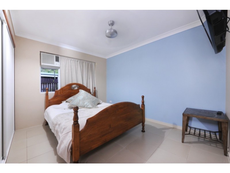 10 Mandalay Road, Jubilee Pocket QLD 4802