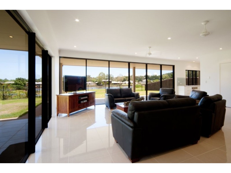 Lot 86 Parkers Road, Cannonvale QLD 4802