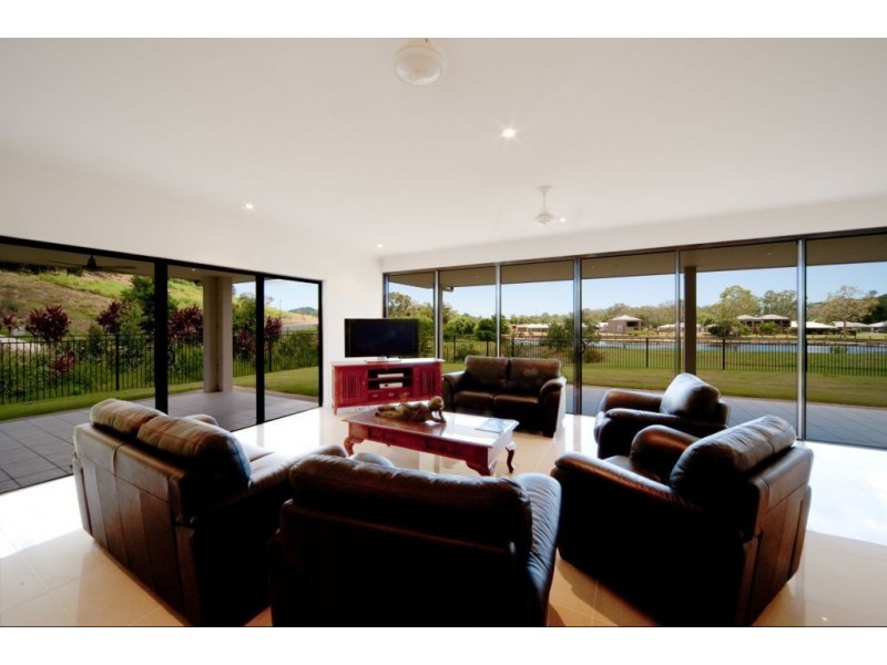 Lot 86 Parkers Road, Cannonvale QLD 4802