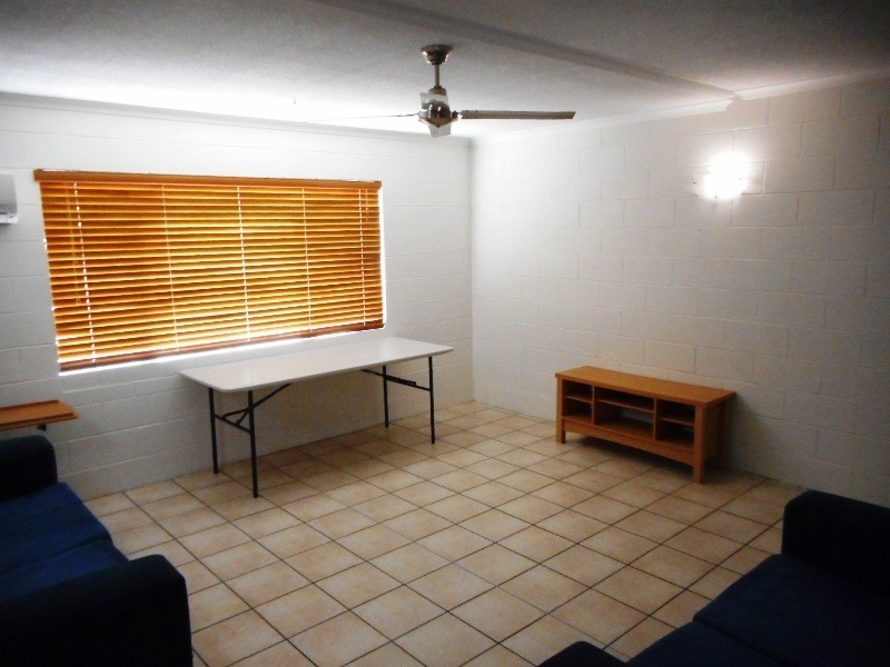 3/3 Eshelby Drive, Cannonvale QLD 4802