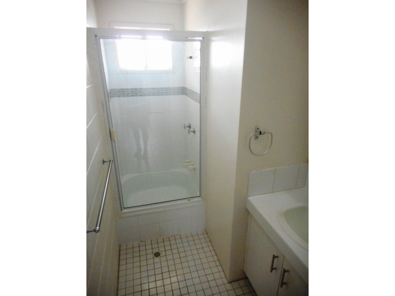 3/3 Eshelby Drive, Cannonvale QLD 4802