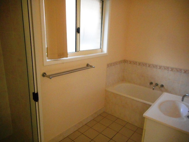 8 Sabel Blvd, Jubilee Pocket QLD 4802