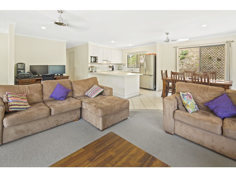 59 Parkwood Terrace, Cannonvale QLD 4802