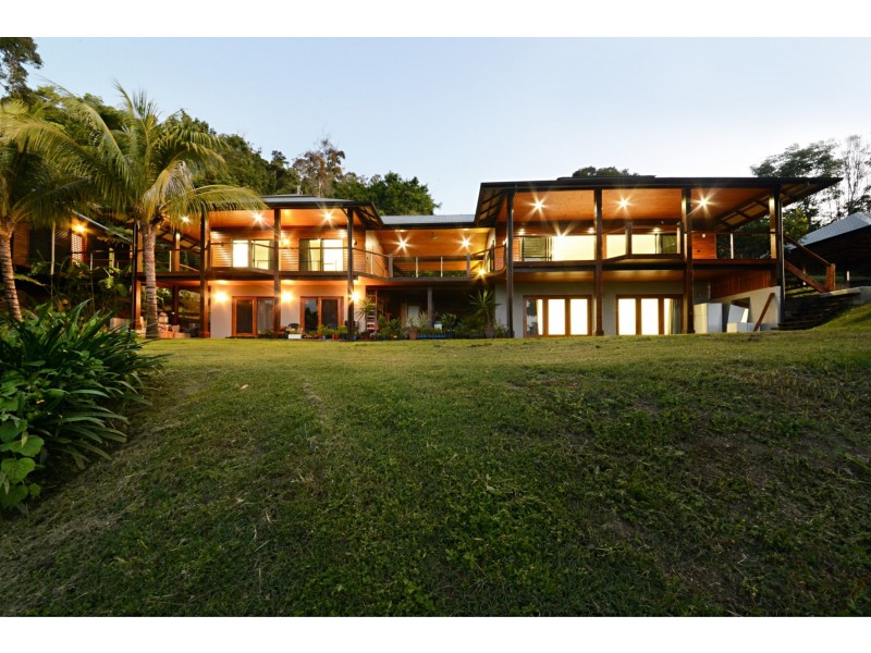 38 Parkwood Terrace, Cannonvale QLD 4802