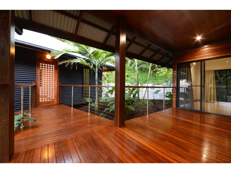 38 Parkwood Terrace, Cannonvale QLD 4802