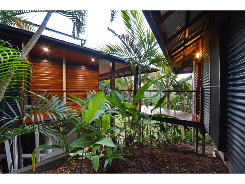 38 Parkwood Terrace, Cannonvale QLD 4802