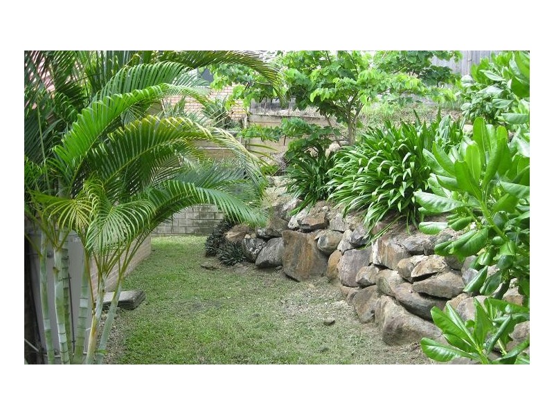 35 South Molle Blvd, Cannonvale QLD 4802
