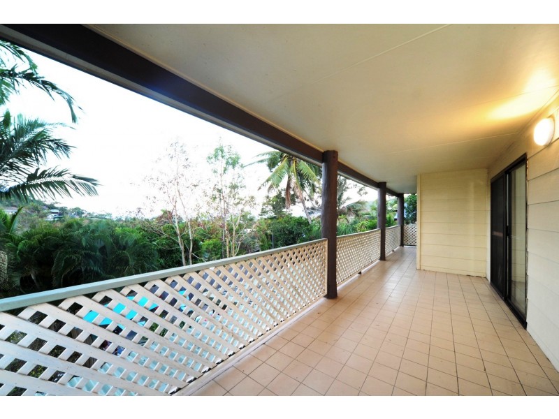 4 Balaka St, Cannonvale QLD 4802