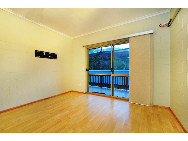 3/5 Border Drive, Cannonvale QLD 4802