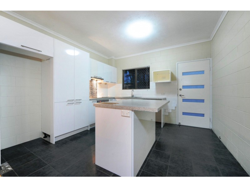 3/5 Border Drive, Cannonvale QLD 4802