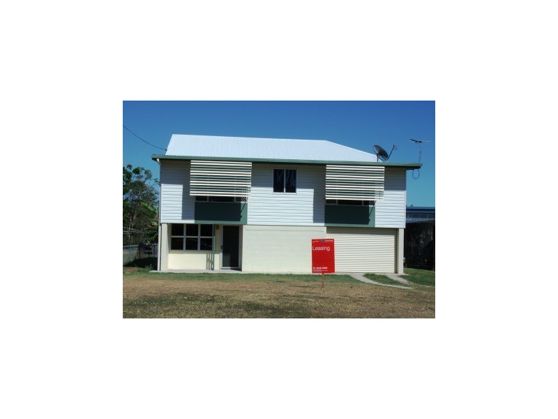 27 Peters Avenue, Midge Point QLD 4799