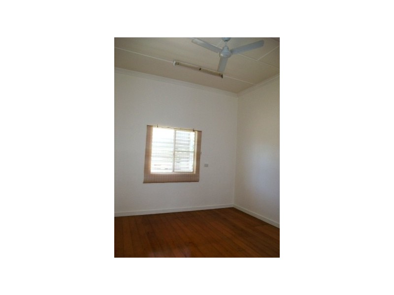27 Peters Avenue, Midge Point QLD 4799