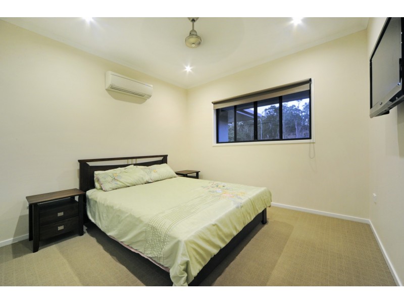5 Scenic Ridge Drive, Cannonvale QLD 4802