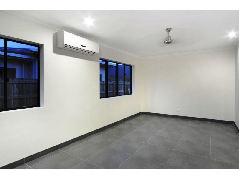 59 Parker Road, Cannonvale QLD 4802