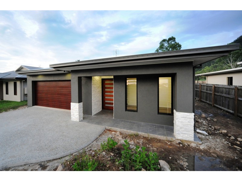 59 Parker Road, Cannonvale QLD 4802