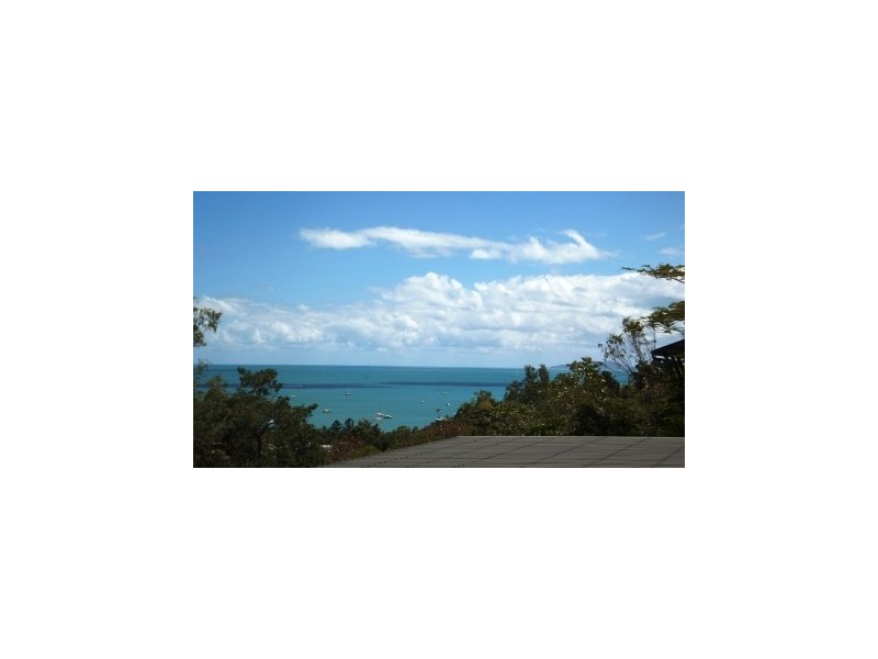 14 Stonehaven Court, Airlie Beach QLD 4802