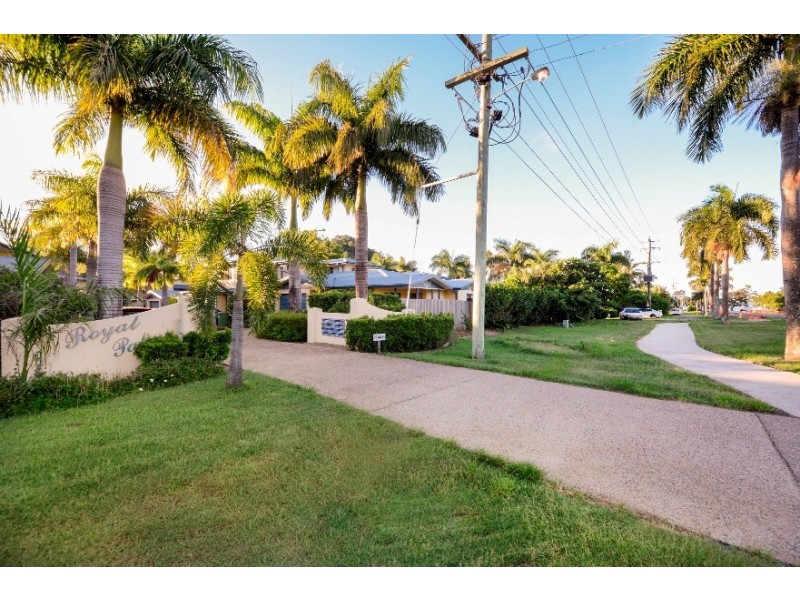 7/16 Beach Road, Cannonvale QLD 4802