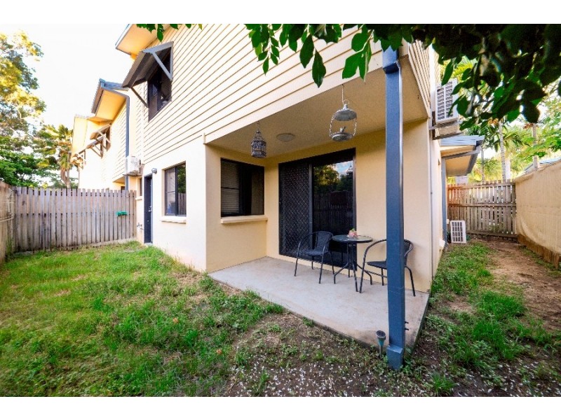 7/16 Beach Road, Cannonvale QLD 4802