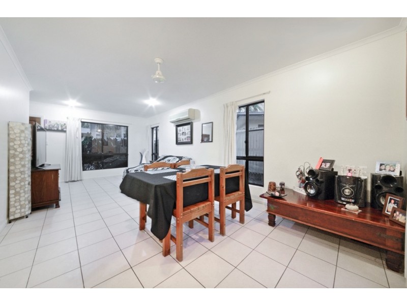 7/16 Beach Road, Cannonvale QLD 4802