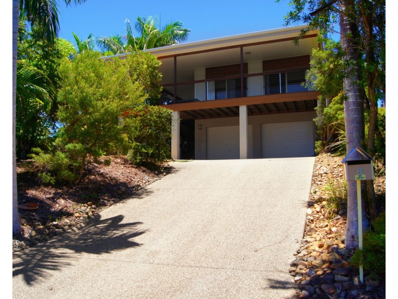 8 Wills Court, Cannonvale QLD 4802