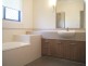 8 Wills Court, Cannonvale QLD 4802