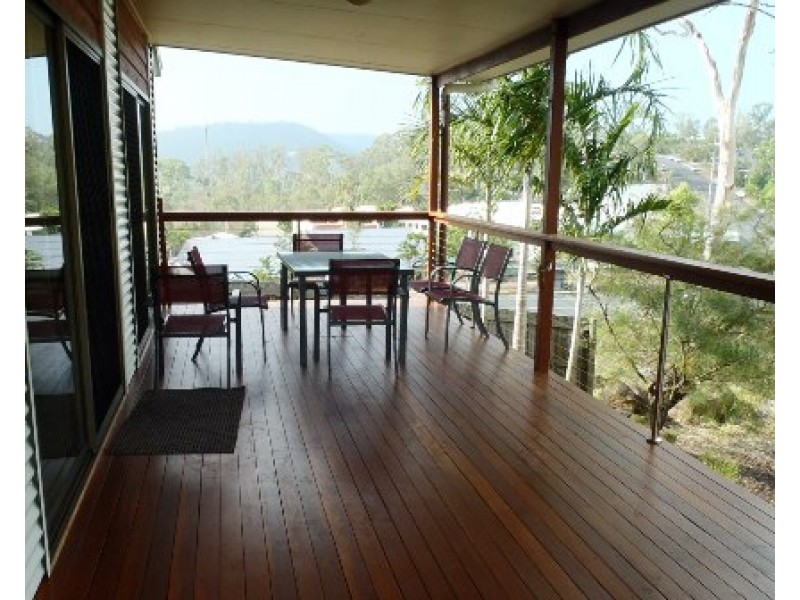 8 Wills Court, Cannonvale QLD 4802