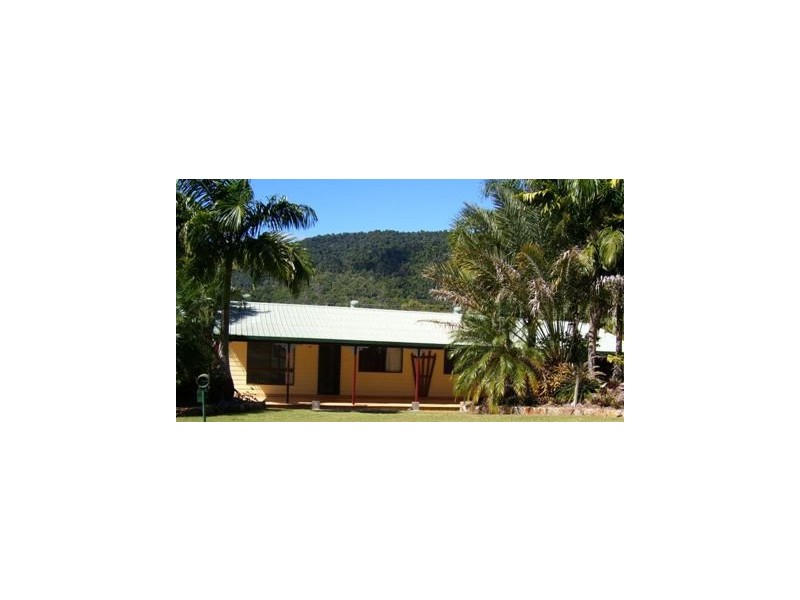 23 Grace Avenue, Cannonvale QLD 4802