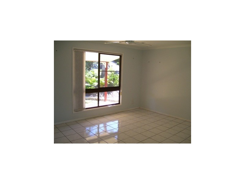 23 Grace Avenue, Cannonvale QLD 4802