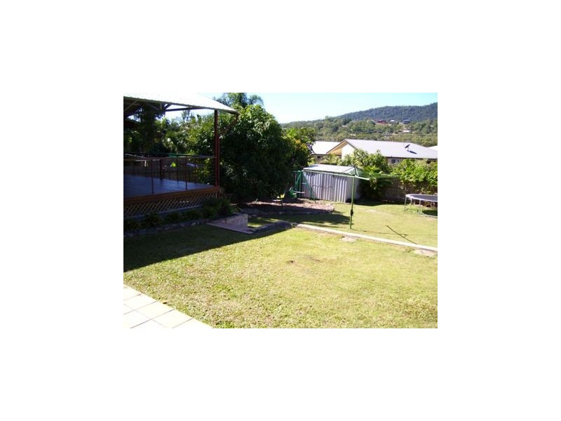 23 Grace Avenue, Cannonvale QLD 4802