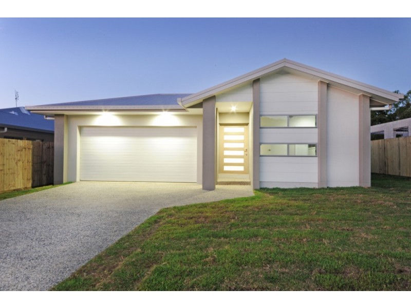 19 Twin Creek Court, Cannonvale QLD 4802