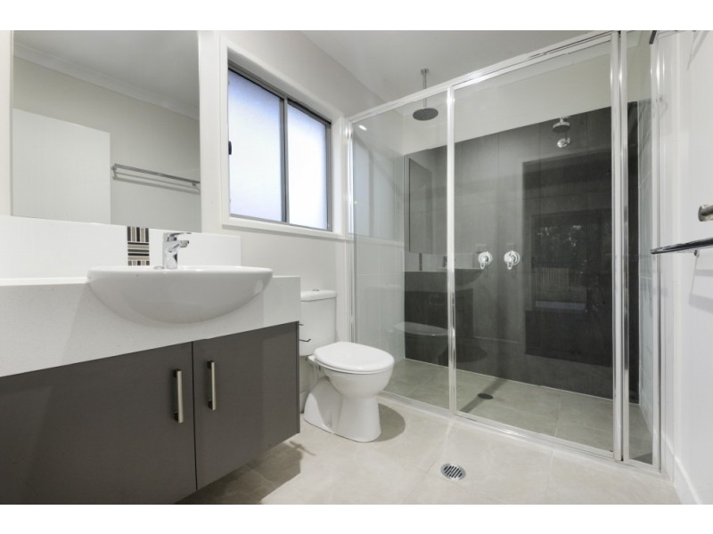 19 Twin Creek Court, Cannonvale QLD 4802