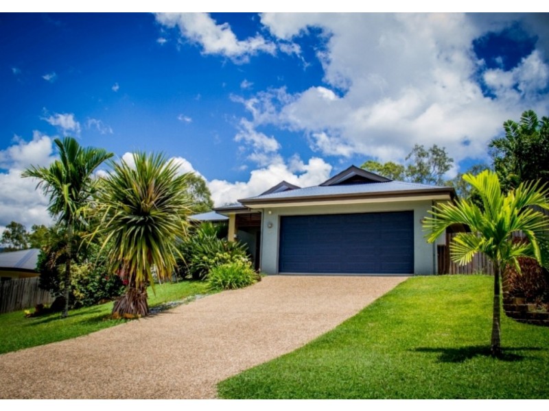 16 Links Dr, Cannonvale QLD 4802