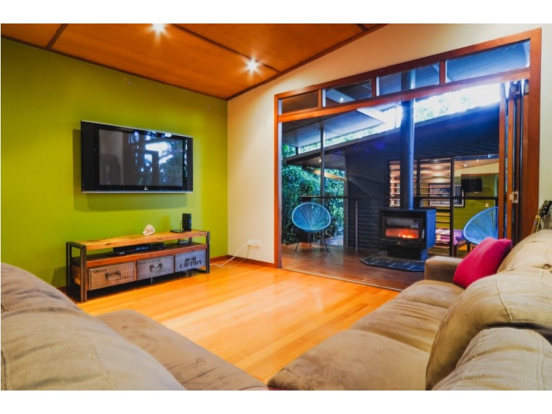 83 Parkland Drive, Cannonvale QLD 4802