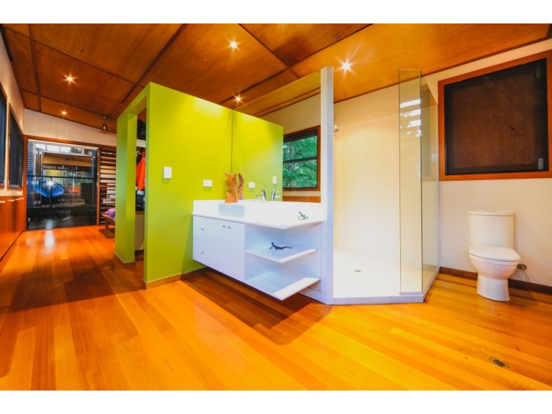 83 Parkland Drive, Cannonvale QLD 4802