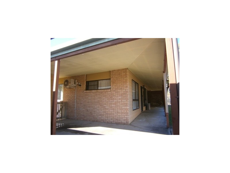 10/12 Pandanus Drive, Cannonvale QLD 4802