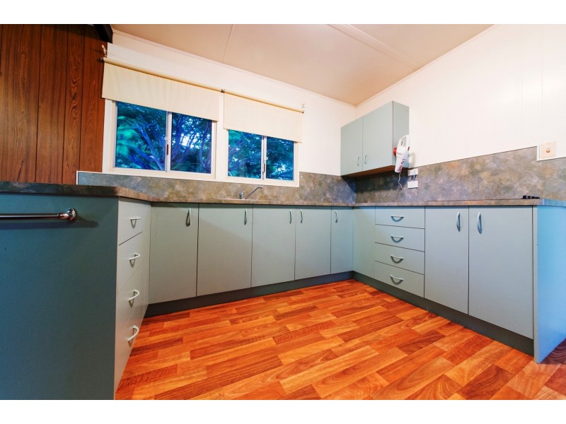 26 Usher Road, Mount Julian QLD 4800