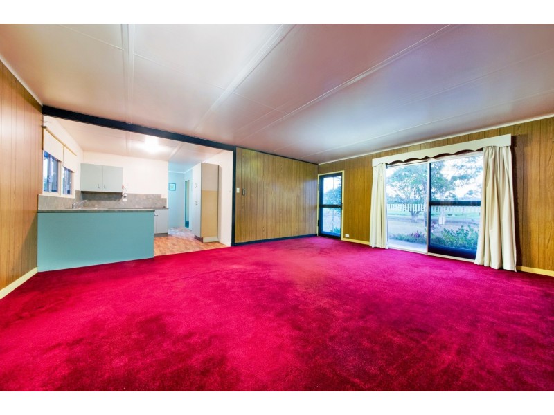 26 Usher Road, Mount Julian QLD 4800