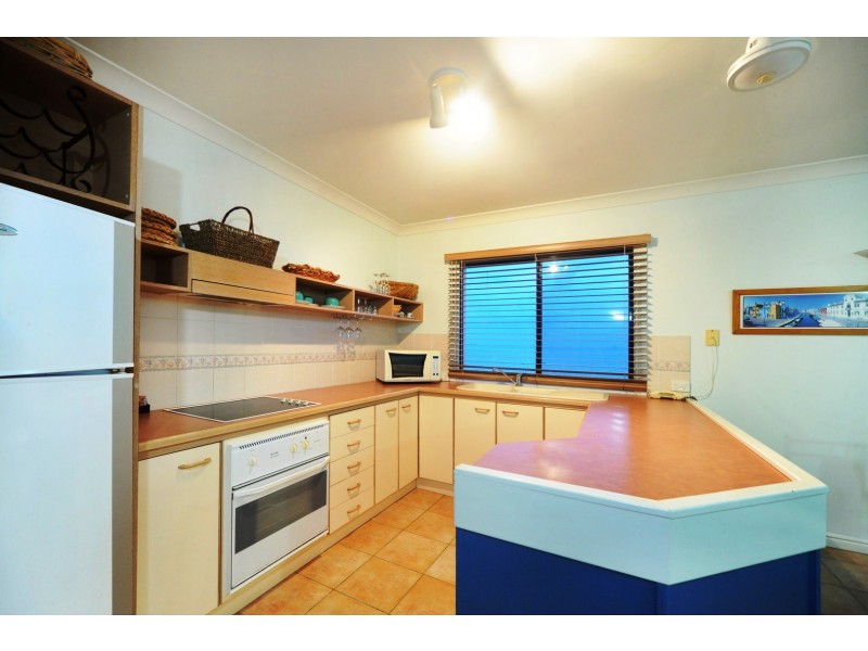 19/14 Golden Orchid Dr, Airlie Beach QLD 4802